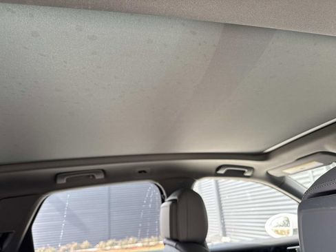 Certified 2023 Porsche Cayenne image 14