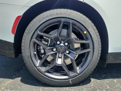 New 2026 Dodge Charger R/T AWD/4WD image 5