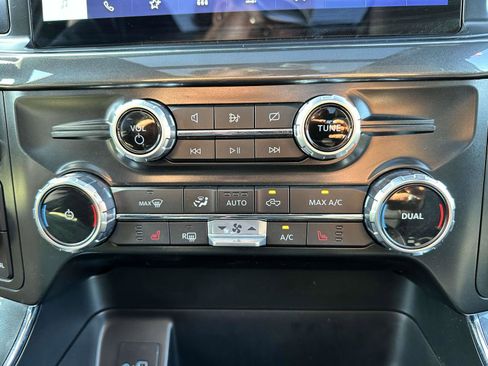 Used 2022 Ford F150 XLT w/ Equipment Group 302A High image 25