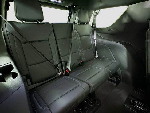 Used 2022 GMC Yukon Denali image 29