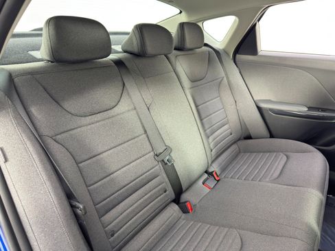 Used 2025 Kia K4 EX image 39