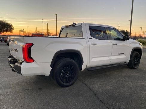 Used 2024 Toyota Tundra Limited image 5