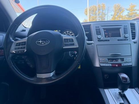 Used 2013 Subaru Legacy 3.6R Limited image 19