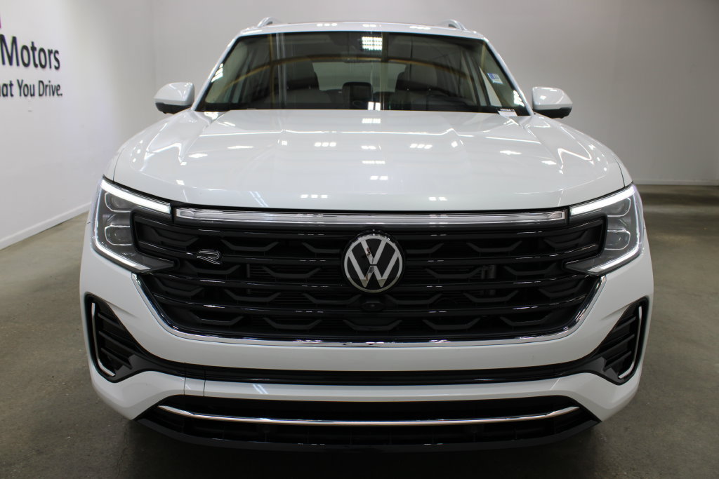 Used 2025 Volkswagen Atlas SEL Premium R-Line AWD/4WD image 7