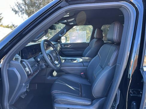 New 2026 Nissan Armada SL image 7