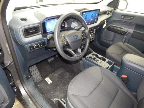 New 2025 Ford Maverick XL image 15