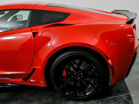 Used 2019 Chevrolet Corvette Grand Sport image 8