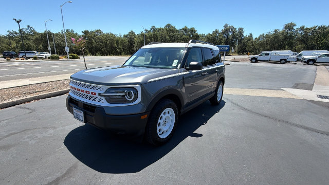 Used 2025 Ford Bronco Sport Heritage AWD/4WD image 1