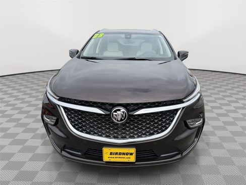 Used 2023 Buick Enclave Avenir w/ Avenir Technology Package AWD/4WD image 7