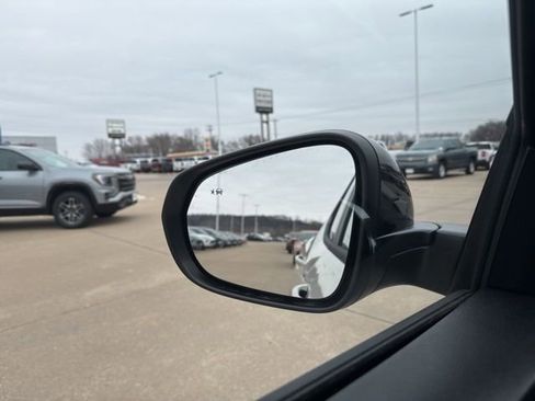 New 2026 Chevrolet Trax RS w/ Sunroof Package image 55