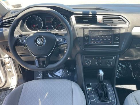 Used 2021 Volkswagen Tiguan S FWD image 4