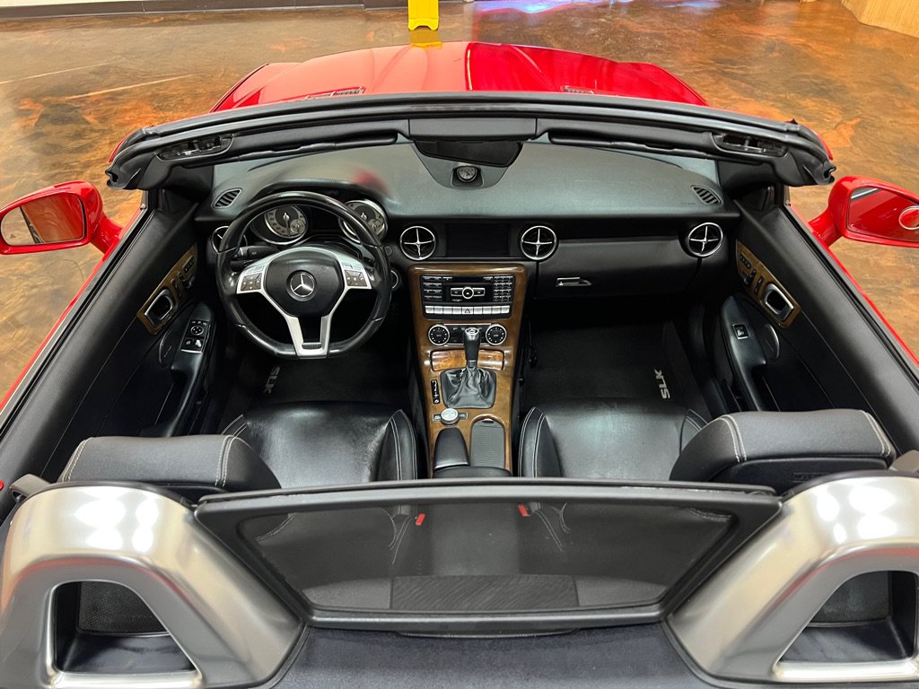 Used 2016 Mercedes-Benz SLK 350 image 22
