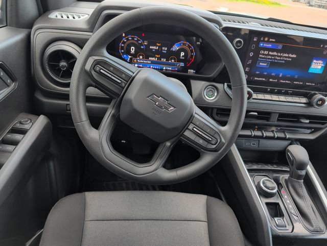 Used 2026 Chevrolet Colorado Trail Boss AWD/4WD image 16