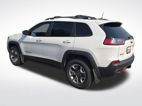 Used 2019 Jeep Cherokee Trailhawk AWD/4WD image 3