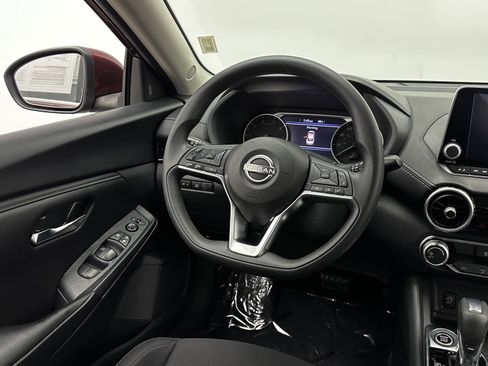Used 2024 Nissan Sentra SV image 25