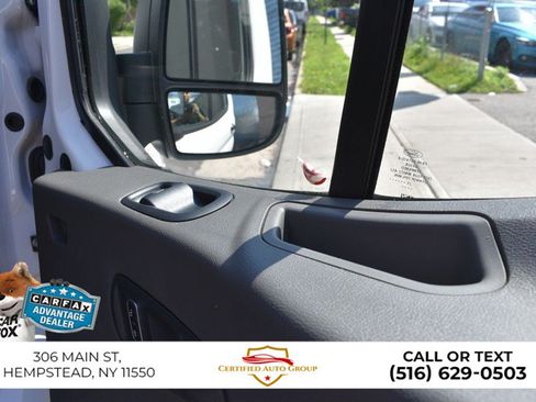 Used 2025 Ford Transit 250 Low Roof RWD image 21