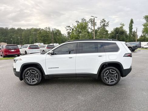 Used 2026 Jeep Cherokee Limited AWD/4WD image 8