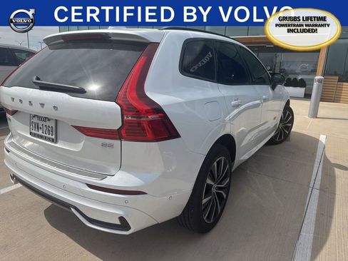 Used 2023 Volvo XC60 B5 Plus w/ Climate Package image 4