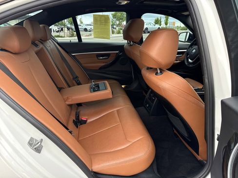 Used 2017 BMW 330i xDrive Sedan AWD/4WD image 26