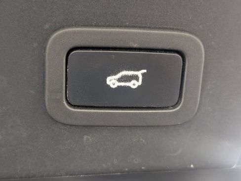 Used 2021 Land Rover Range Rover Velar R-Dynamic S AWD/4WD image 30
