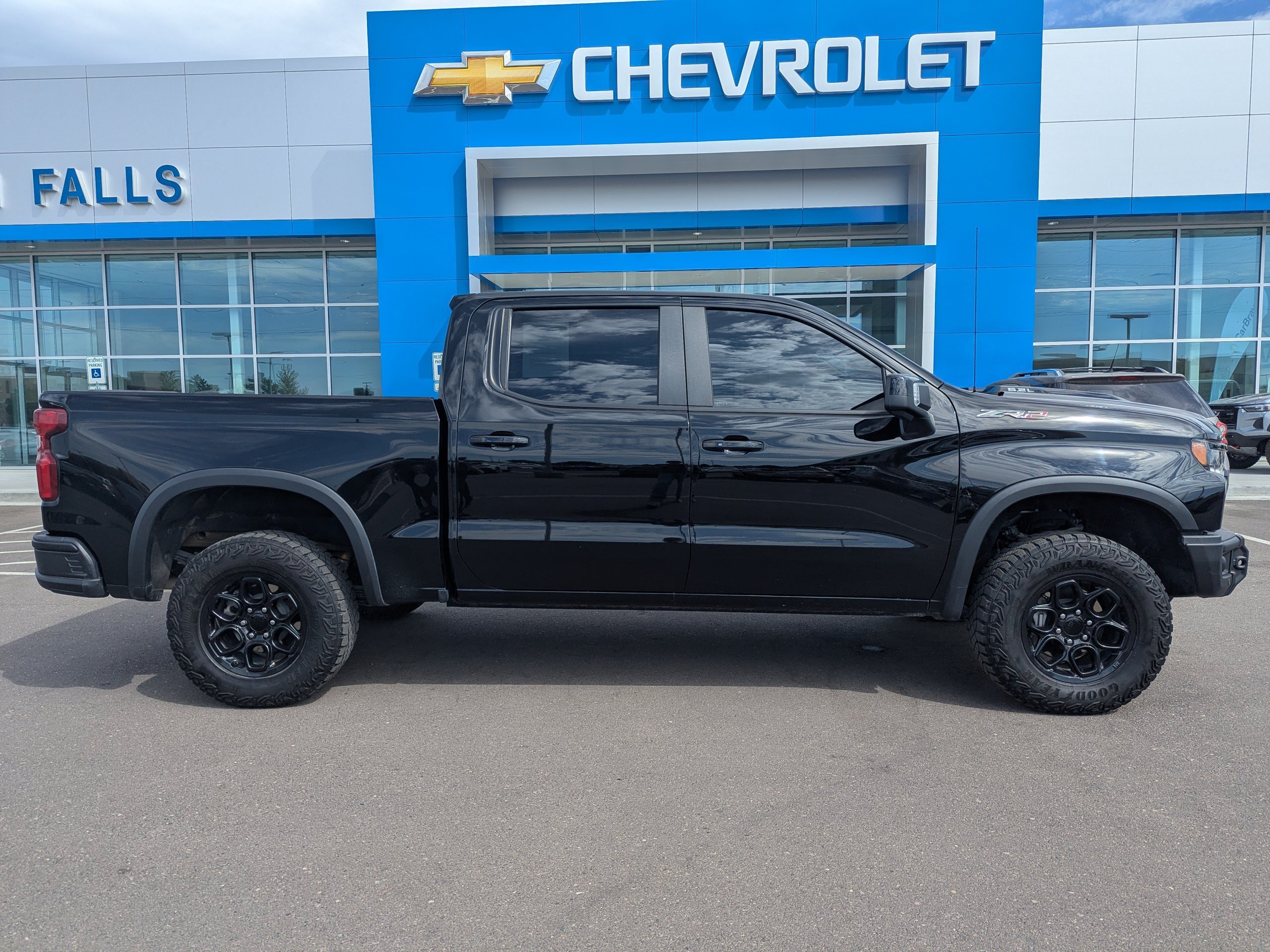 Used 2024 Chevrolet Silverado 1500 ZR2 w/ ZR2 Bison Edition AWD/4WD image 34