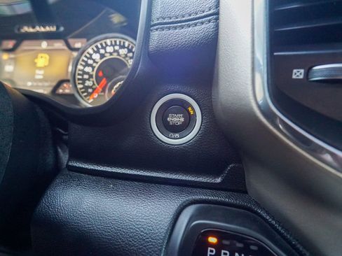 Used 2019 RAM 1500 Laramie RWD image 26