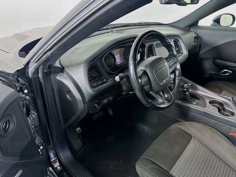 Used 2023 Dodge Challenger SXT w/ Blacktop Package AWD/4WD image 9
