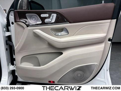 Used 2022 Mercedes-Benz Maybach GLS 600 4MATIC image 87