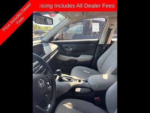 Used 2024 Honda HR-V LX image 11