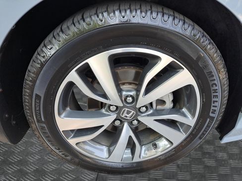 Used 2023 Honda Odyssey Touring image 21