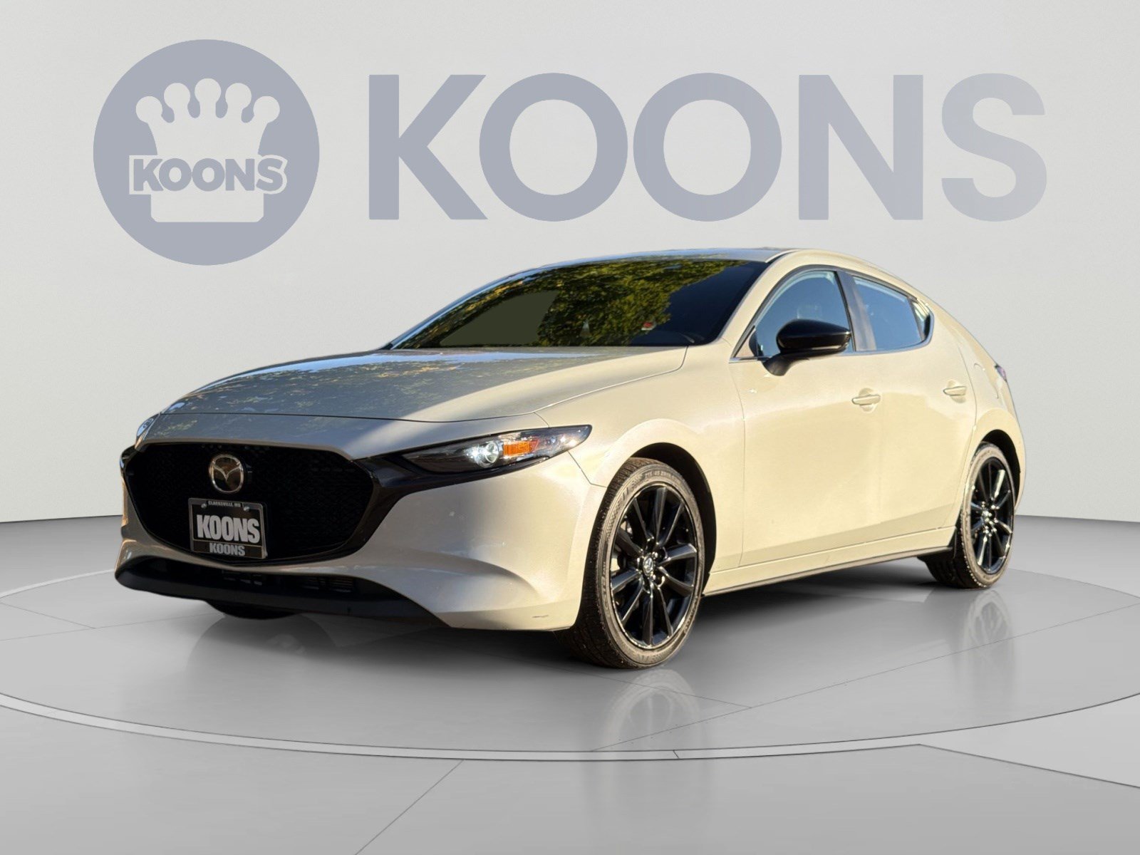 Used 2024 MAZDA MAZDA3 s FWD image 1