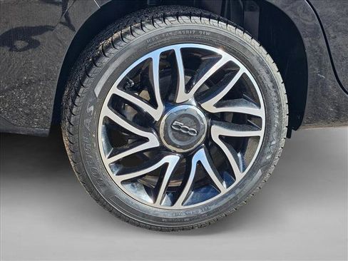 Used 2019 FIAT 500L Pop w/ Popular Equipment Group image 21