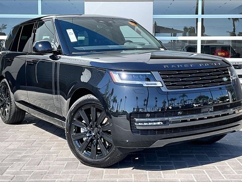 New 2026 Land Rover Range Rover SE AWD/4WD image 2