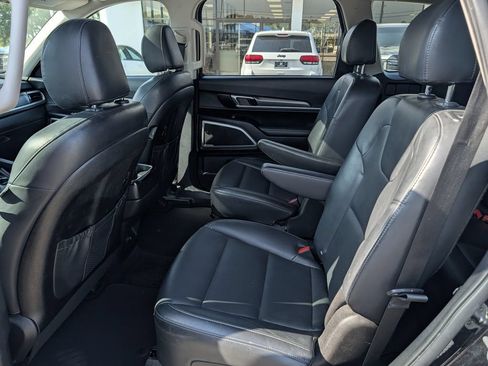Used 2021 Kia Telluride S FWD image 31