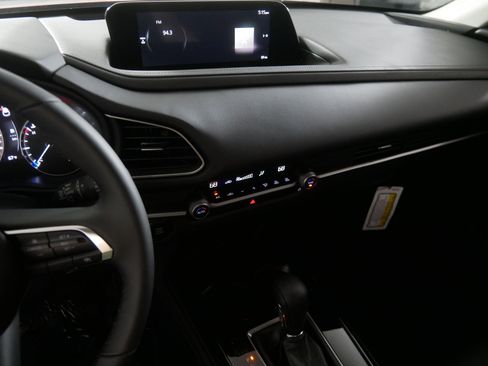 New 2025 MAZDA CX-30 AWD 2.5 S w/ Select Sport Pkg image 5