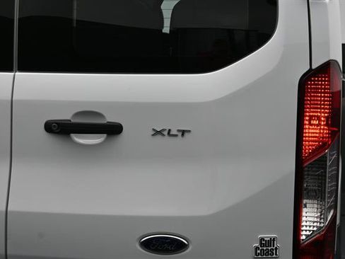 Used 2024 Ford Transit 350 XLT RWD image 5