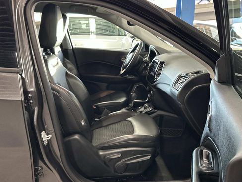 Used 2019 Jeep Compass Altitude image 12