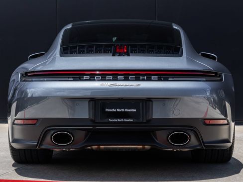 Used 2025 Porsche 911 Carrera S RWD image 10