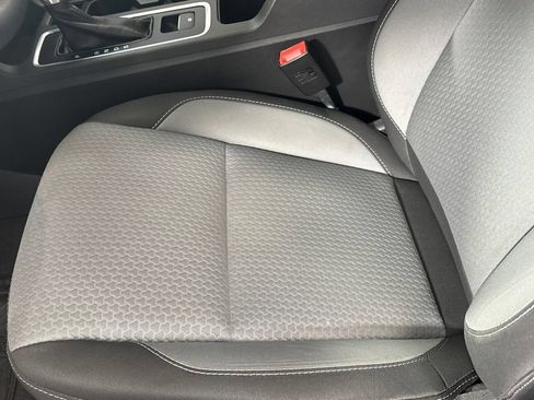 Used 2017 Ford Escape SE AWD/4WD image 12
