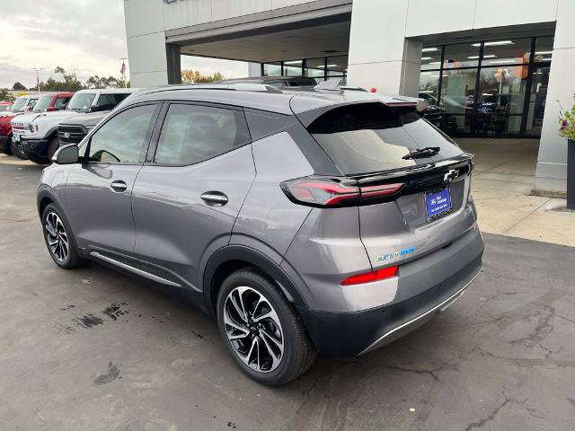 Used 2023 Chevrolet Bolt EUV Premier FWD image 4