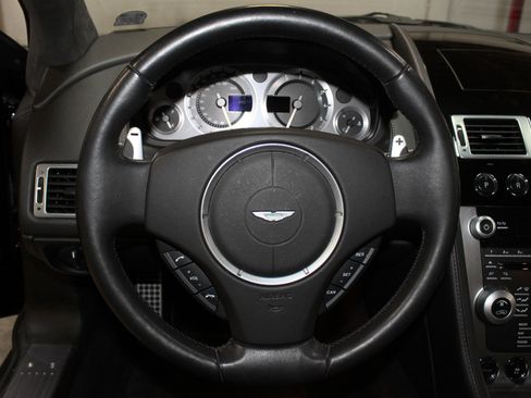 Used 2009 Aston Martin DB9 Coupe image 28