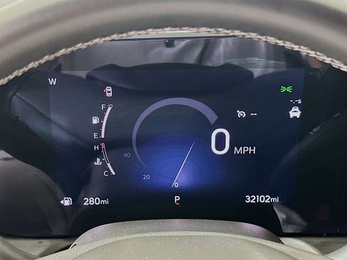 Used 2025 Buick Encore GX Preferred FWD image 19