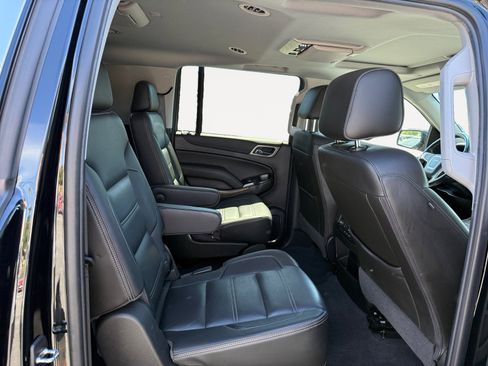Used 2019 GMC Yukon XL Denali w/ Denali Ultimate Package image 18