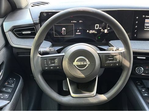 Certified 2025 Nissan Kicks SV FWD image 13