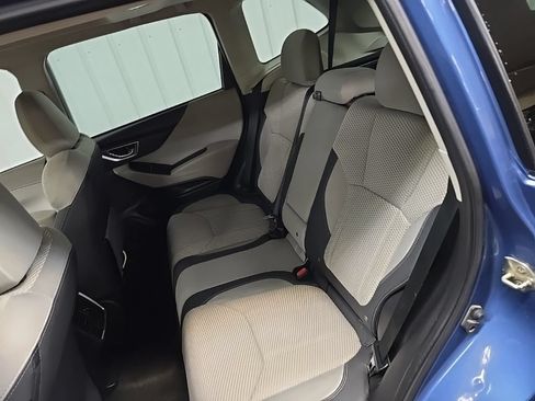 Used 2020 Subaru Forester Premium AWD/4WD image 35