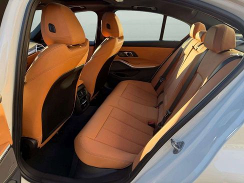 Used 2025 BMW 330i xDrive Sedan w/ M Sport Package image 19