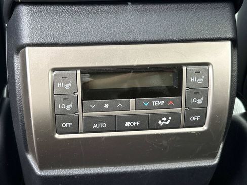 Used 2018 Lexus GX 460 Premium w/ Premium Package AWD/4WD image 15