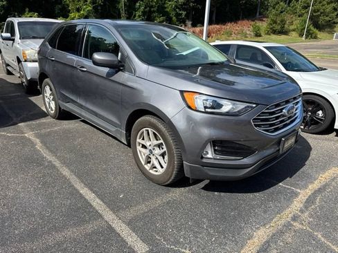 Used 2022 Ford Edge SEL w/ Convenience Package AWD/4WD image 4