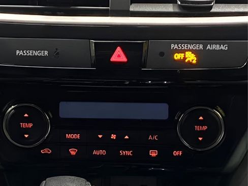 Used 2018 Mitsubishi Eclipse Cross SE image 24