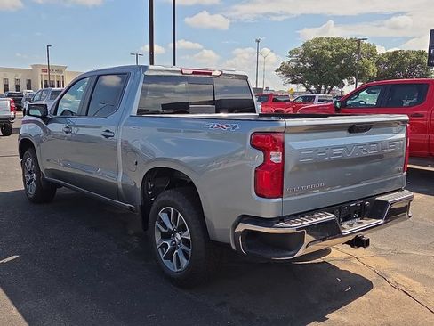New 2026 Chevrolet Silverado 1500 LT w/ Convenience Package II AWD/4WD image 3